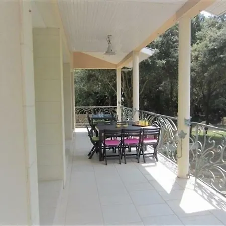 Holiday home House Georges De Didonne Maison Grand Standing Vue Mer Saint-Georges-de-Didonne